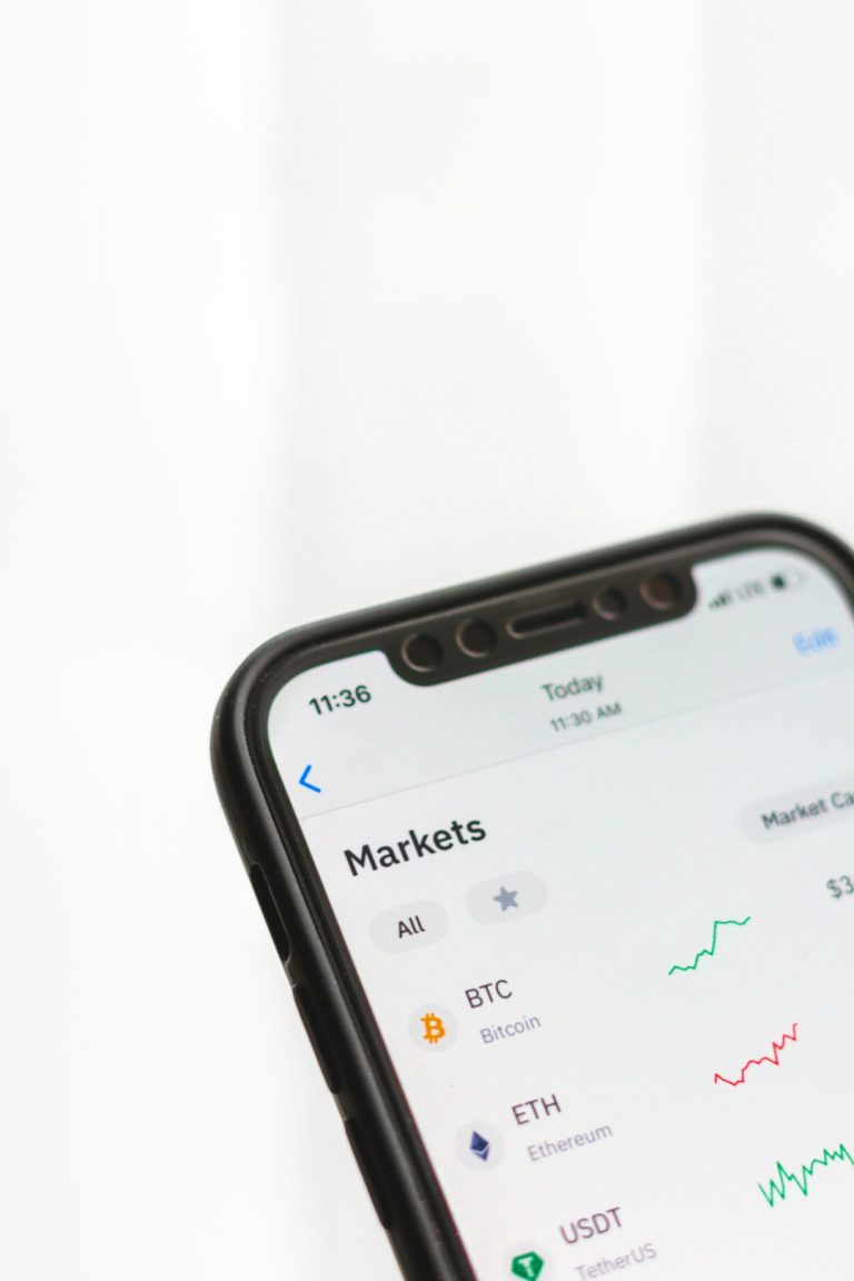 Обучение свинг трейдингу на русском языке в Канаде и США