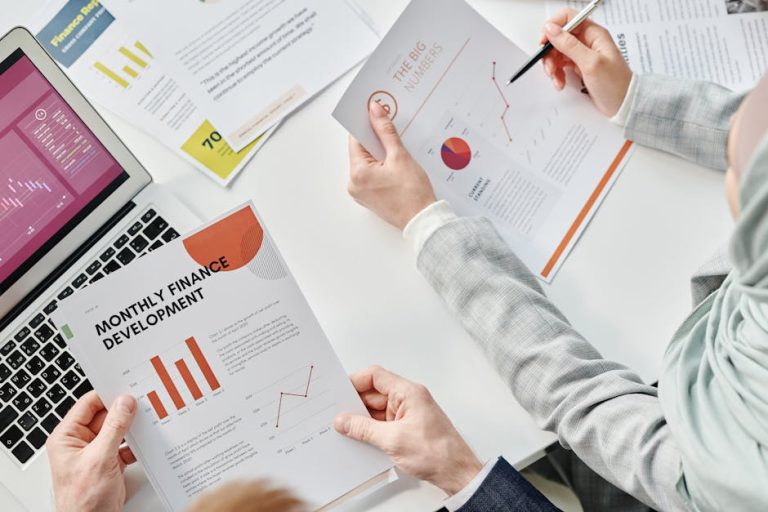 Обучение трейдингу и инвестированию в Канаде и США