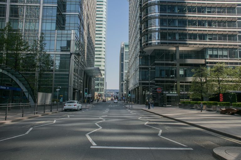 Трейдинг в Канаде с Поддержкой 24/7