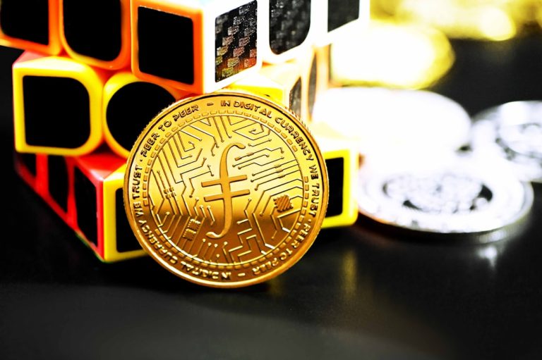 Трейдинг и инвестирование для иммигрантов в Канаде