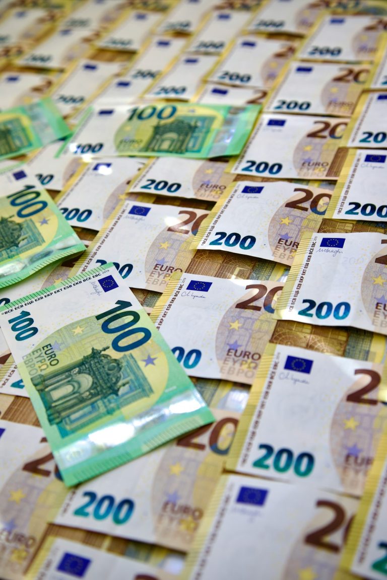 Обучение трейдингу и инвестированию в Канаде