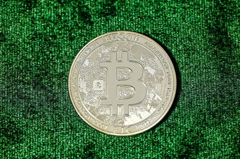 Начало инвестирования в Канаде с онлайн обучением инвестированию и трейдингу